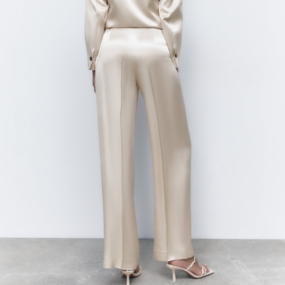 Zara SATIN EFFECT PLEATED PANTS bloggers favorite - Picture 8 of 11